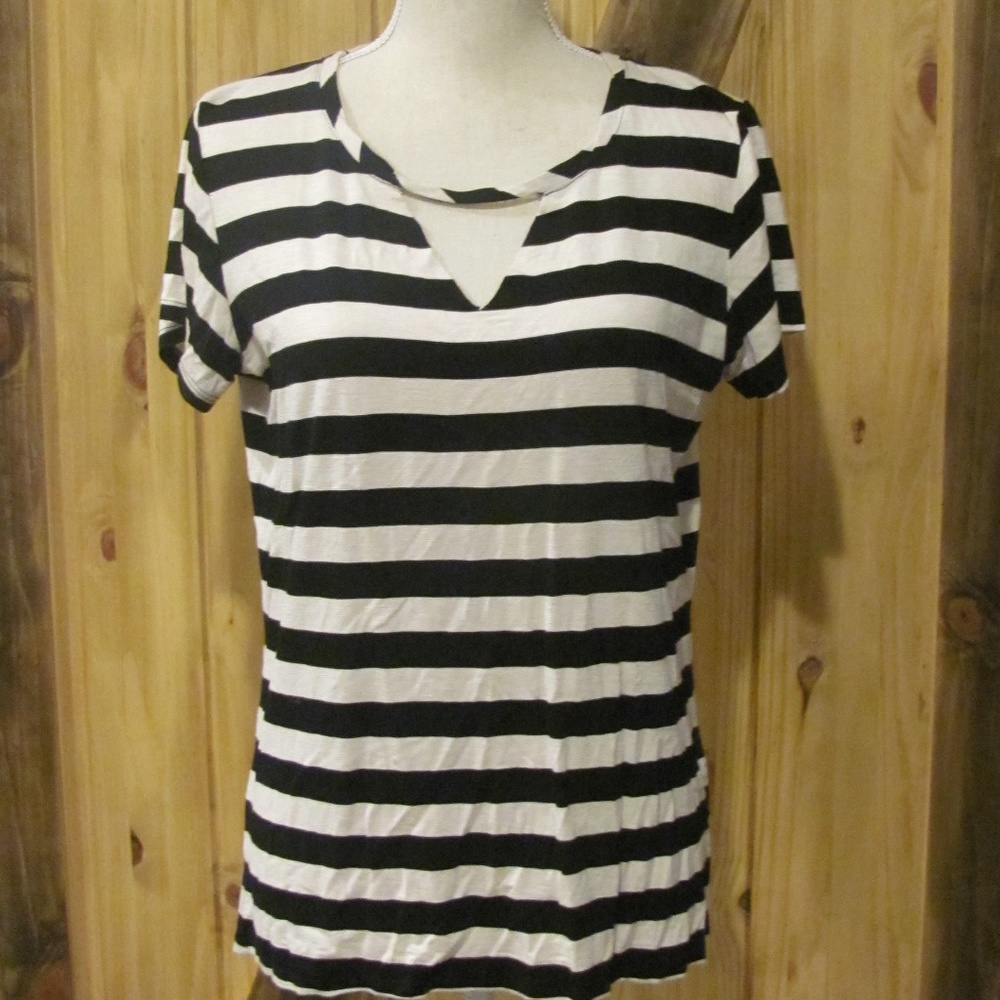 Love on Tap Fashion T Shirt